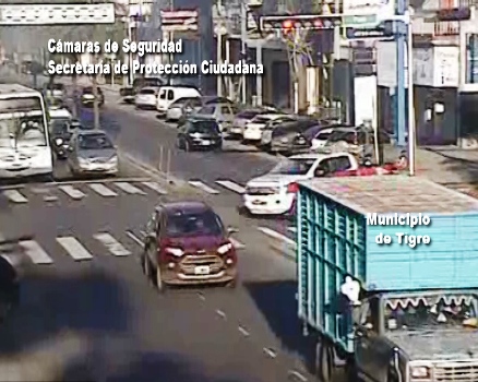 Recuperan minutos una camioneta robada en Tigre Recuperan minutos una camioneta robada en Tigre