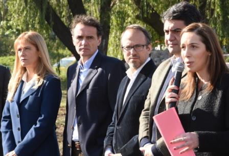 Katopodis participó en el anuncio de obras, junto a Vidal y otros intendentes Katopodis participó en el anuncio de obras, junto a Vidal y otros intendentes