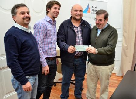 San Fernando aportó otros $500.000 a la restauración de la Parroquia Ntra. Sra. de Aránzazu San Fernando aportó otros $500.000 a la restauración de la Parroquia Ntra. Sra. de Aránzazu