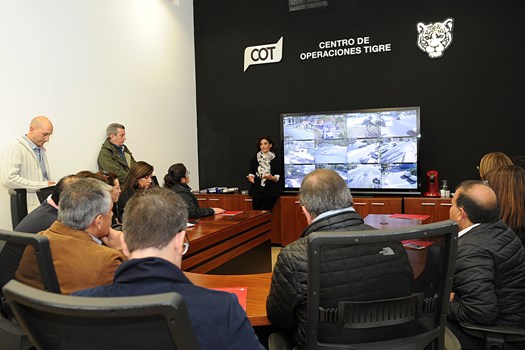 El Municipio de Tigre recibió a una delegación chilena con el objetivo de estrechar lazos en políticas públicas, intercambiar experiencias de gestión y conocer las distintas acciones que desarrolla el distrito tendientes a brindar una mejor calidad de vida a sus vecinos. 