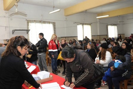 Se entregaron en Tigre las nuevas tarjetas del Plan Nacional de Seguridad Alimentaria Se entregaron en Tigre las nuevas tarjetas del Plan Nacional de Seguridad Alimentaria