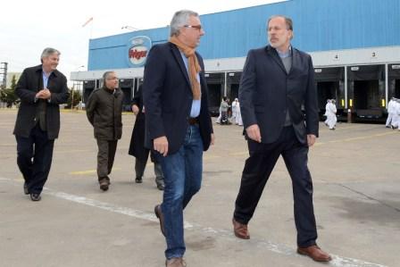 Julio Zamora recorrió las instalaciones de Nestlé en Tigre Julio Zamora recorrió las instalaciones de Nestlé en Tigre