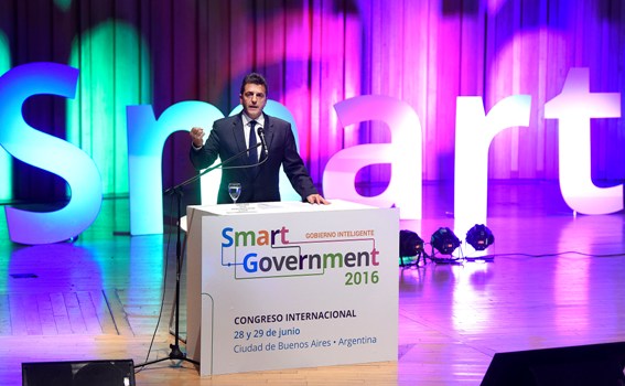 El diputado nacional Sergio Massa disertó en el Congreso Internacional Smart Government 2016