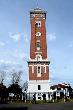 Centenario de la piedra fundamental de la Torre Ader en el marco de los 200 años de la independencia