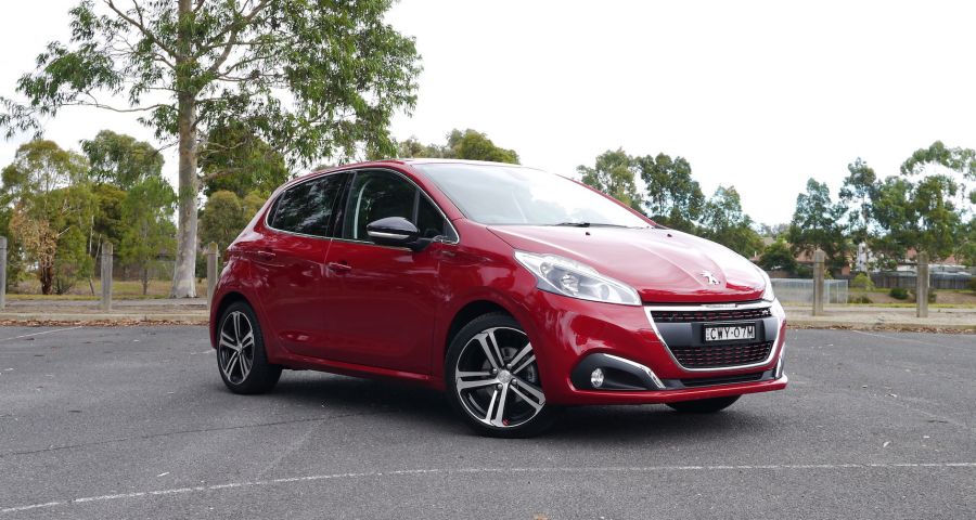 Peugeot renueva sus compactos 208 y 208 GT en Argentina Peugeot renueva sus compactos 208 y 208 GT en Argentina