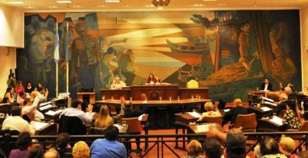 Concejales de Tigre repudiaron los aumentos de tarifas Concejales de Tigre repudiaron los aumentos de tarifas