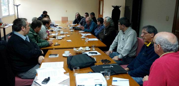 La Asociación de Medios, Productores y Editores Periodísticos Independientes de la Región Metropolitana Norte repudia la agresión proferida por parte de agentes de seguridad de la Gobernadora María Eugenia Vidal contra el fotógrafo Mauro García Dell Olio con quien esta entidad se solidariza. La Asociación de Medios, Productores y Editores Periodísticos Independientes de la Región Metropolitana Norte repudia la agresión proferida por parte de agentes de seguridad de la Gobernadora María Eugenia Vidal contra el fotógrafo Mauro García Dell Olio con quien esta entidad se solidariza.