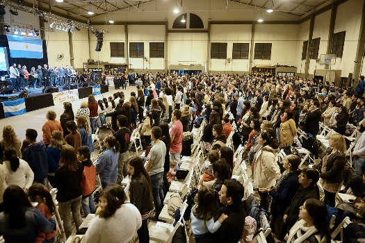 Con la presencia del intendente de Tigre, Julio Zamora, el municipio ratificó su apoyo al trabajo de la Asociación de Pastores de Zona Norte a través de una firma de convenio y un respaldo económico que les permitirá trabajar por una mejor calidad de vida para los niños más necesitados.