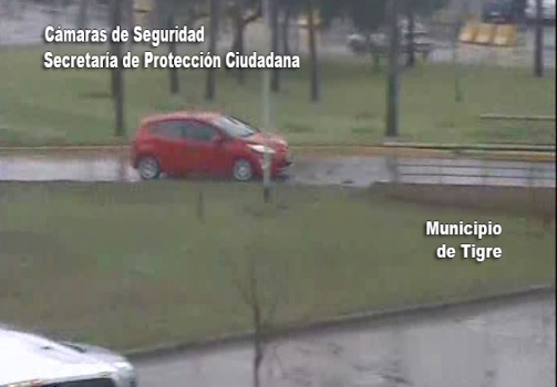 El Centro de Operaciones Tigre(COT) detuvo a dos hombres que robaron un vehículo en el Municipio de San Isidro y que privaron de la libertad a su dueña. El Centro de Operaciones Tigre(COT) detuvo a dos hombres que robaron un vehículo en el Municipio de San Isidro y que privaron de la libertad a su dueña.