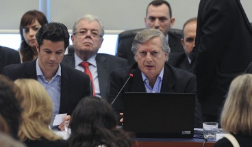 Aranguren defendió los aumentos, se cruzó con el Kirchnerismo y negó que vaya a renunciar Aranguren defendió los aumentos, se cruzó con el Kirchnerismo y negó que vaya a renunciar