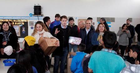 Cambiemos festejó el día del niño en San Fernando Cambiemos festejó el día del niño en San Fernando