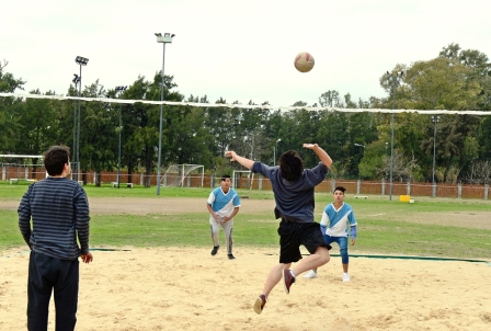 El Municipio de San Fernando sumó una cancha profesional de beach vóley en el Polideportivo N° 1, ubicado en Arnoldi y Pasteur, .
El Municipio de San Fernando sumó una cancha profesional de beach vóley en el Polideportivo N° 1, ubicado en Arnoldi y Pasteur, .