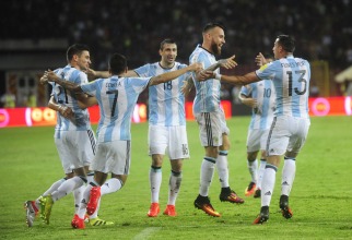 Argentina la pasó mal, pero con garra se trajo un valioso empate de Venezuela Argentina la pasó mal, pero con garra se trajo un valioso empate de Venezuela
