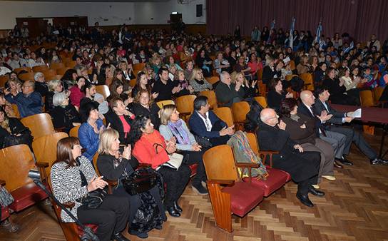 San Isidro celebró el Día del Maestro San Isidro celebró el Día del Maestro