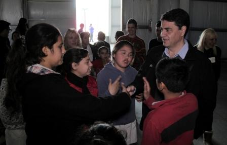 Jorge Macri recorrió el túnel de la ciencia en Tecnópolis con los alumnos de la escuela Nº 20 de Villa Martelli Jorge Macri recorrió el túnel de la ciencia en Tecnópolis con los alumnos de la escuela Nº 20 de Villa Martelli