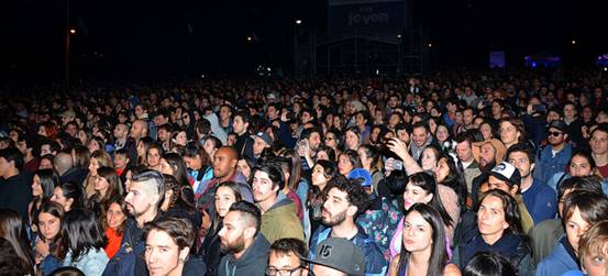 Más de 10 mil personas en el show de Illya Kuryaki and The Valderramas en San Isidro Más de 10 mil personas en el show de Illya Kuryaki and The Valderramas en San Isidro