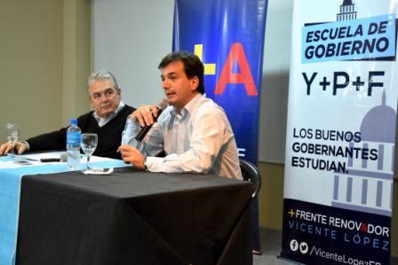 Galmarini y Linares disertaron sobre Reforma Política en Vicente López Galmarini y Linares disertaron sobre Reforma Política en Vicente López