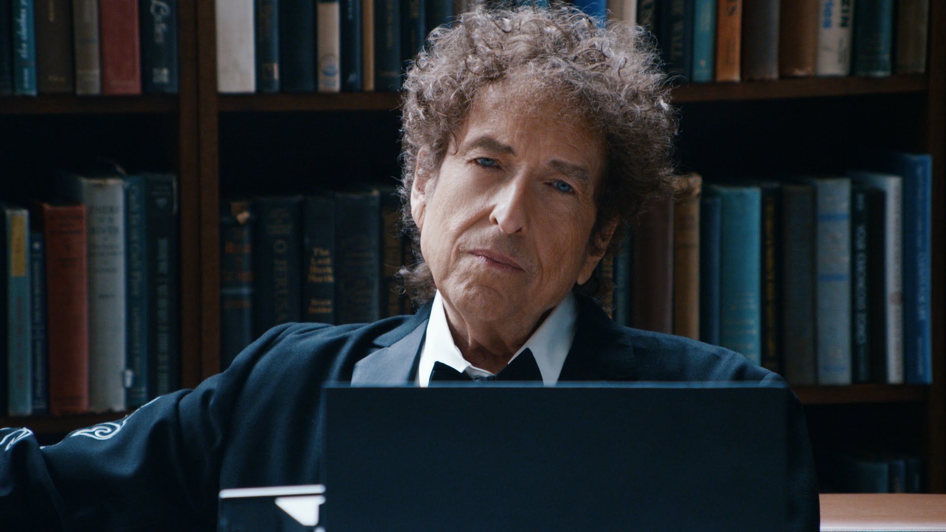 Bob Dylan fue galardonado con el premio Nobel de literatura