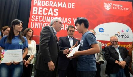 Tigre suma 110 becas para educación superior Tigre suma 110 becas para educación superior
