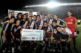 Sin despeinarse, River venció a Gimnasia y accedió a la final de la copa Argentina Sin despeinarse, River venció a Gimnasia y accedió a la final de la copa Argentina