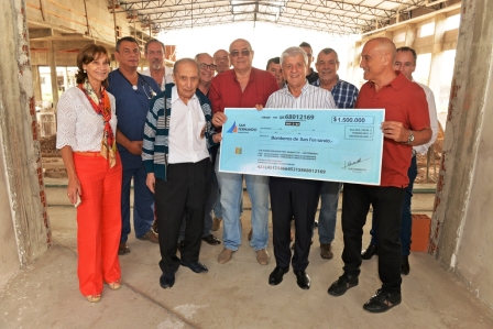 Andreotti supervisó el progreso del nuevo Cuartel de Bomberos de San Fernando