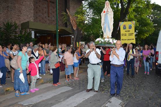 En Beccar se celebró la fiesta patronal de la Virgen de Lourdes En Beccar se celebró la fiesta patronal de la Virgen de Lourdes