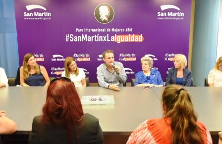Gabriel Katopodis reafirmó su adhesión al Paro Internacional de Mujeres, que se realiza el próximo 8 de marzo Gabriel Katopodis reafirmó su adhesión al Paro Internacional de Mujeres, que se realiza el próximo 8 de marzo
