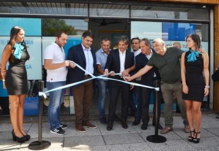 Provincia NET lleva sus servicios a los vecinos de Villa Martelli Provincia NET lleva sus servicios a los vecinos de Villa Martelli