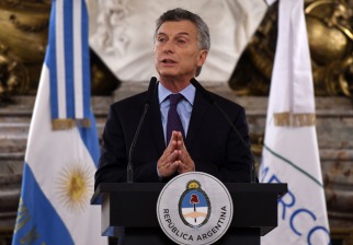 Macri anunció un ambicioso acuerdo automotriz con gremios y empresarios Macri anunció un ambicioso acuerdo automotriz con gremios y empresarios