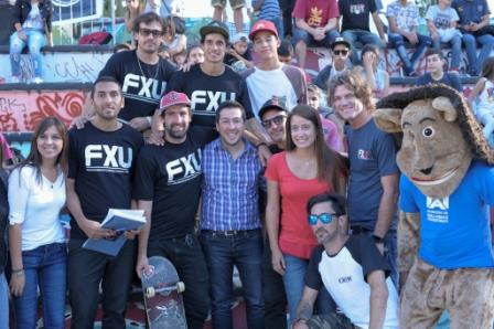 El marplatense Aaron Ríos se impuso en la segunda fecha del Campeonato Argentino Federado Amateur de Skateboarding (CAFAS), disciplina Street, que se desarrolló en el skatepark “BataPark” de Malvinas Argentinas, y que contó con 48 participantes.
El marplatense Aaron Ríos se impuso en la segunda fecha del Campeonato Argentino Federado Amateur de Skateboarding (CAFAS), disciplina Street, que se desarrolló en el skatepark “BataPark” de Malvinas Argentinas, y que contó con 48 participantes.