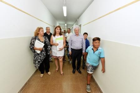 Andreotti inauguró las nuevas escuelas N° 20 y 28