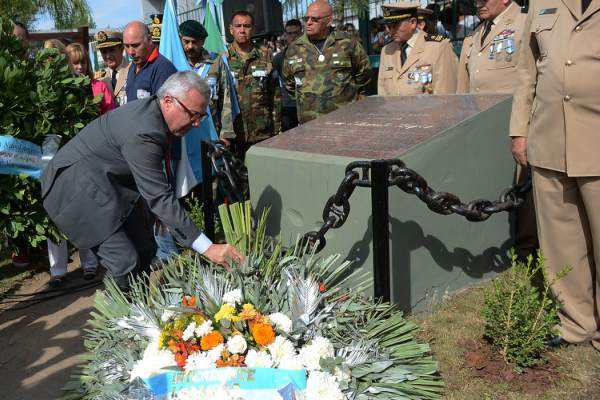 Julio Zamora: “Las Malvinas fueron, son y serán argentinas”. Julio Zamora: “Las Malvinas fueron, son y serán argentinas”.