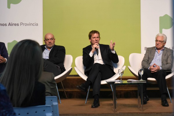 El director de ARBA, Gastón Fossati, presentó en Casa de Gobierno ante 500 funcionarios del organismo el Plan Operativo 2017 El director de ARBA, Gastón Fossati, presentó en Casa de Gobierno ante 500 funcionarios del organismo el Plan Operativo 2017
