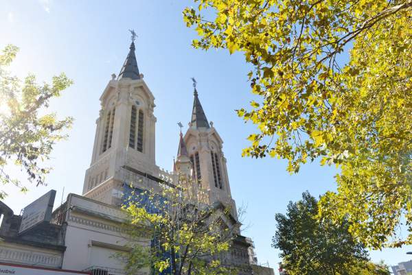 La Parroquia Aránzazu de San Fernando comienza a lucir completamente renovada
