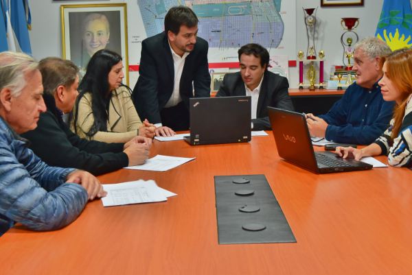 El equipo técnico del Frente Renovador audita la Rendición de Cuentas de San Isidro