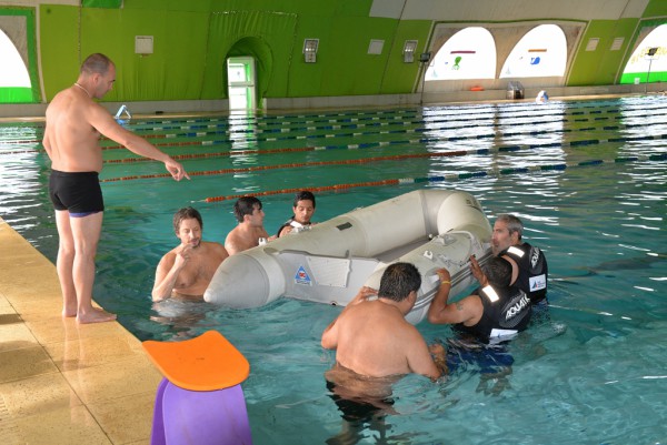 Defensa Civil de San Fernando participó de una  capacitación de rescate en el Poli N° 3