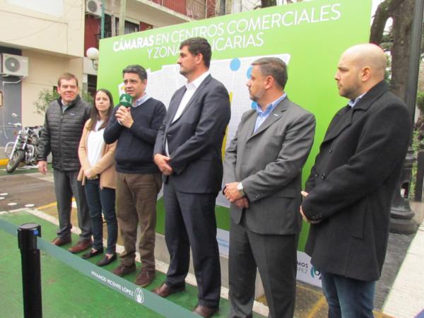 Jorge Macri y Eugenio Burzaco presentaron el proyecto de seguridad para centros comerciales y zonas bancarias