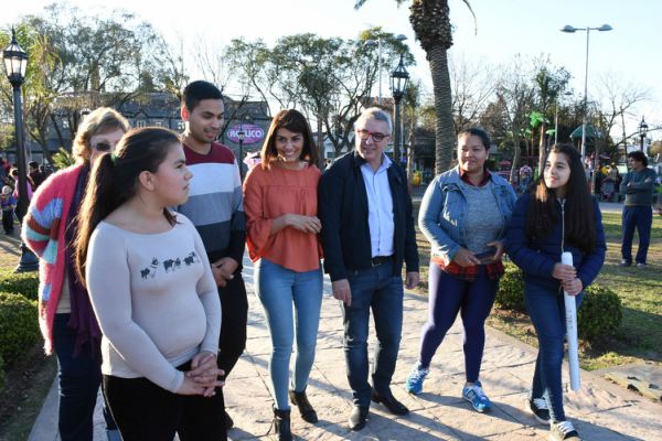 Julio y Gisela Zamora repasaron las obras e iniciativas más importantes desarrolladas en Tigre Julio y Gisela Zamora repasaron las obras e iniciativas más importantes desarrolladas en Tigre
