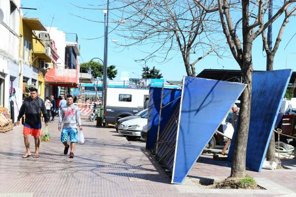 San Fernando renueva el Centro Comercial de la calle Colón