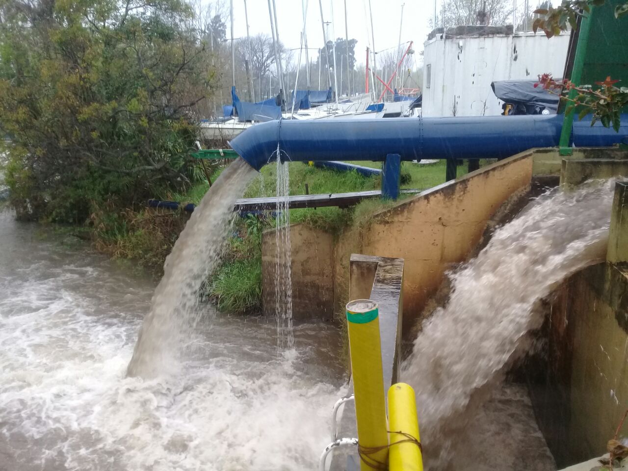 San Isidro destacó el funcionamiento de su  sistema hidráulico ante las lluvias
