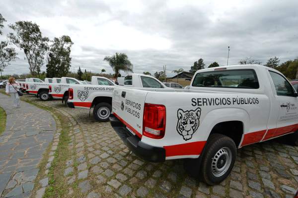 Tigre presentó 17 nuevos móviles para todas sus delegaciones Tigre presentó 17 nuevos móviles para todas sus delegaciones