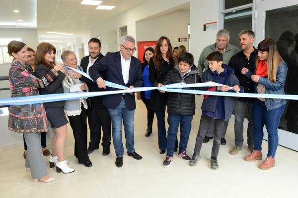 Julio Zamora inauguró la ampliación de la Escuela Secundaria N°21 de Benavídez