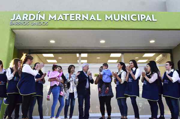 Andreotti inauguró el nuevo Jardín Maternal “Barrios Unidos”