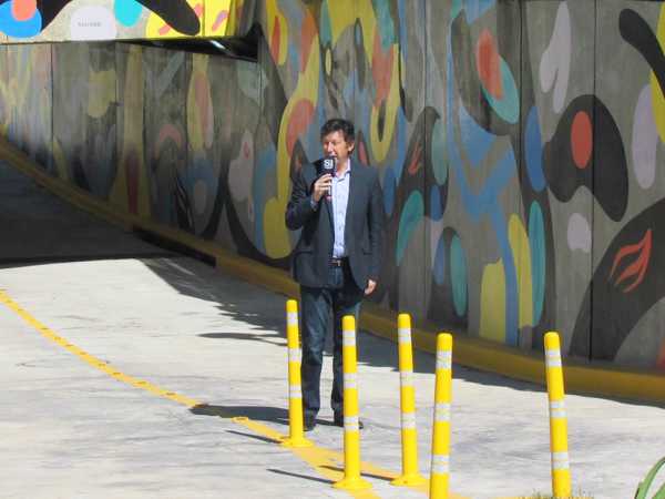 El intendente de San Isidro, Gustavo Posse, inauguró hoy el túnel de la calle España y las vías del Ferrocarril Mitre, en Beccar. 
