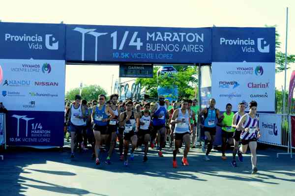 El domingo por la mañana se realizó en el Paseo de la Costa, una nueva edición del Cuarto de maratón Buenos Aires, 10.5 kilómetros Vicente López. Participaron tanto corredores argentinos, como internacionales.
