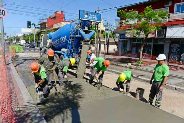 San Fernando renueva el pavimento de Av. Avellaneda