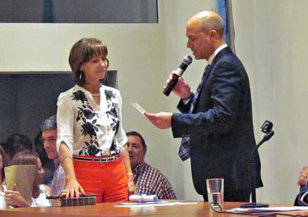 Juraron los nuevos concejales en San Fernando - Alicia Aparicio de Andreotti