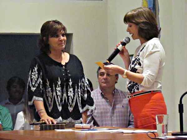 Juraron los nuevos concejales en San Fernand o - Corina Ramírez
