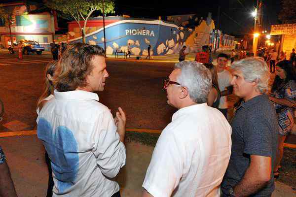 Julio Zamora inauguró 