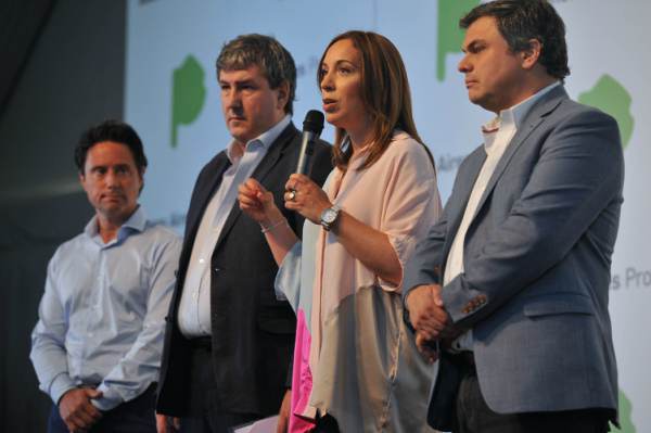 Vidal anunció mejoras educativas: nuevas aulas, ampliación del boleto estudiantil y del servicio alimentario